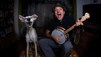 Highly Commended karya Luke OBrien Foto: Comedy Pet Photography Awards