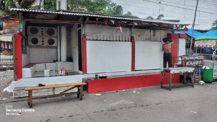 Gardu ormas alih fungsi jadi musala hingga poskamling