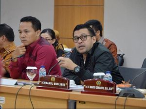 Gerindra Heran Ketua Komisi B Tahu Video Direksi TransJ Nonton Belly Dance