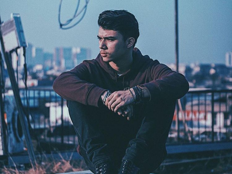 Jeff Smith Punya Banyak Momen Seru Makan di Pinggir Jalan Bareng Teman