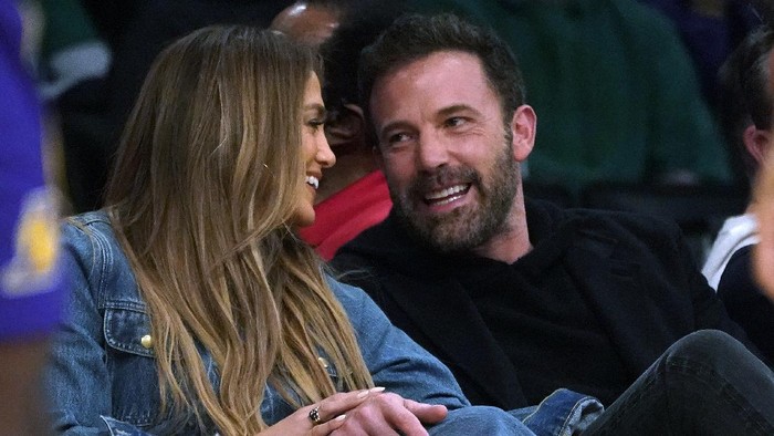 Ben Affleck dan Jennifer Lopez Menikah Ben Affleck dan Jennifer Lopez Menikah