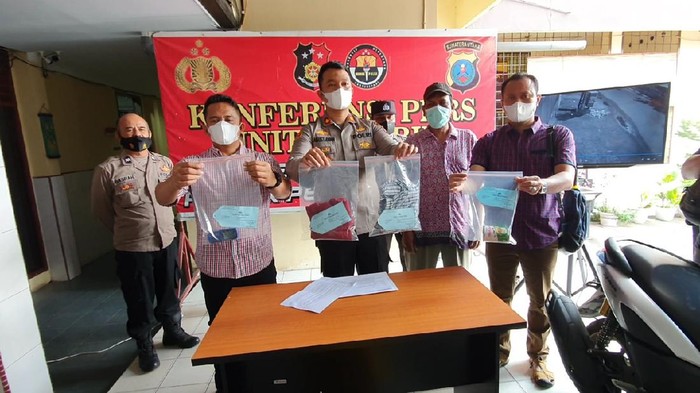 Konferensi pers polisi tangkap jambret di Medan (Datuk-detikcom)