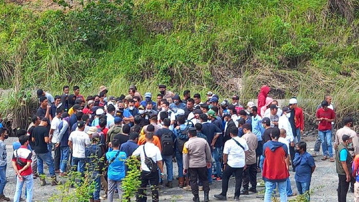 Pekerja Tambang Demo di Tapin, Kalsel