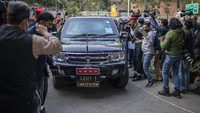 Jenderal Rawat diketahui menjabat sebagai Panglima Militer India tahun 2017-2019 memimpin 1,3 juta personel militer India, sebelum ditunjuk menjadi Kepala Staf Pertahanan -- yang menurut para pengamat dimaksudkan untuk meningkatkan koordinasi antara Angkatan Darat, Laut dan Udara. (AP Photo/Altaf Qadri).