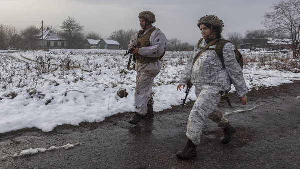 Potret Tentara Wanita di Garis Depan Pertahanan Ukraina