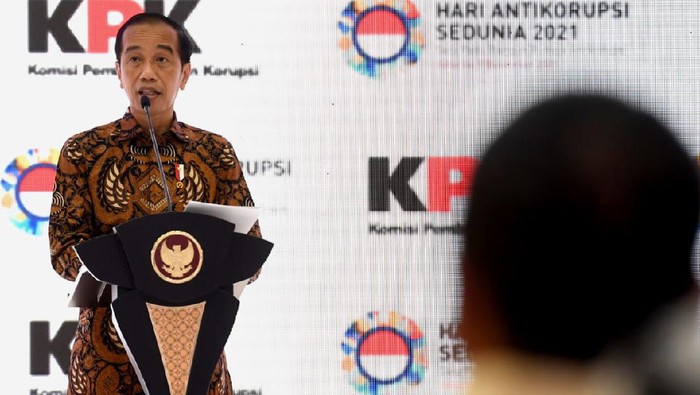 Jokowi Godok 9 Nama Calon Anggota Pansel Capim KPK