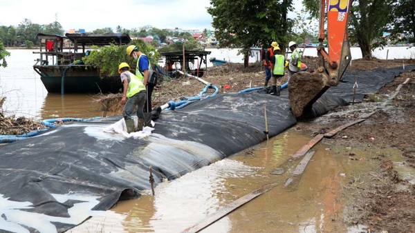 Tanggul Penangkal Banjir di Sintang, Kalbar Bakal Dibangun