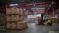 Pabrik ini juga memiliki kapasitas penyimpanan sebanyak 37.000 palet atau setara 3.000.000 kotak minuman.