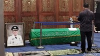 Jenazah Oded M Danial rencananya akan dimakamkan di Kota Tasikmalaya, yang merupakan kampung halamannya.