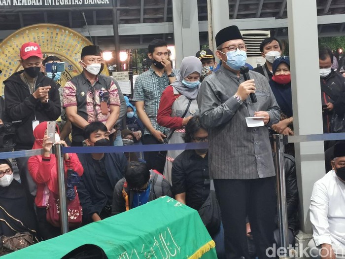 Ahmad Heryawan Melepas Jenazah Wali Kota Bandung Oded M Danial