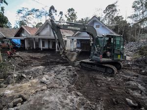 Korban Meninggal Dampak Erupsi Semeru Jadi 45 Orang
