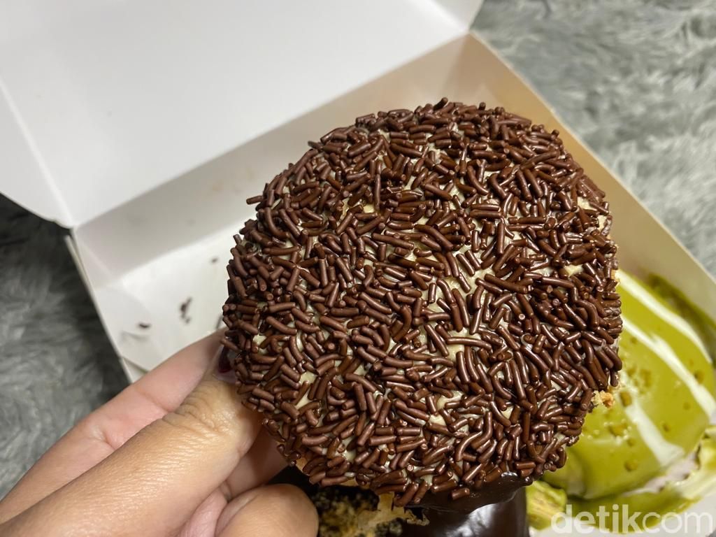 Chocban Jakarta: 'Strudel' Pisang Kekinian dan Donat Sourdough Premium Kesukaan Seleb