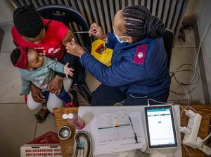 Data Awal di Afrika Selatan Tunjukkan Varian Omicron Tak Sebabkan Sakit Separah Varian Sebelumnya