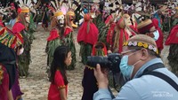 Hudoq, objek foto yang paling banyak diburu oleh Fotographer.