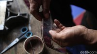 Film 35 MM koleksi Nur Iyan dengan judul kereta api terakhir yang bercerita tentang perjuangan revolusi kemerdekaan Indonesia tahun 1945-1947 yang diproduksi tahun 1981 oleh Perusahaan Produksi Film Negara (PPFN)  dilakukan restorasi oleh Kementerian Pendidikan dan Kebudayaan (Kemendikbud) melalui Pusat Pengembangan Perfilman (Pusbangfilm) pada tahun 2019. 