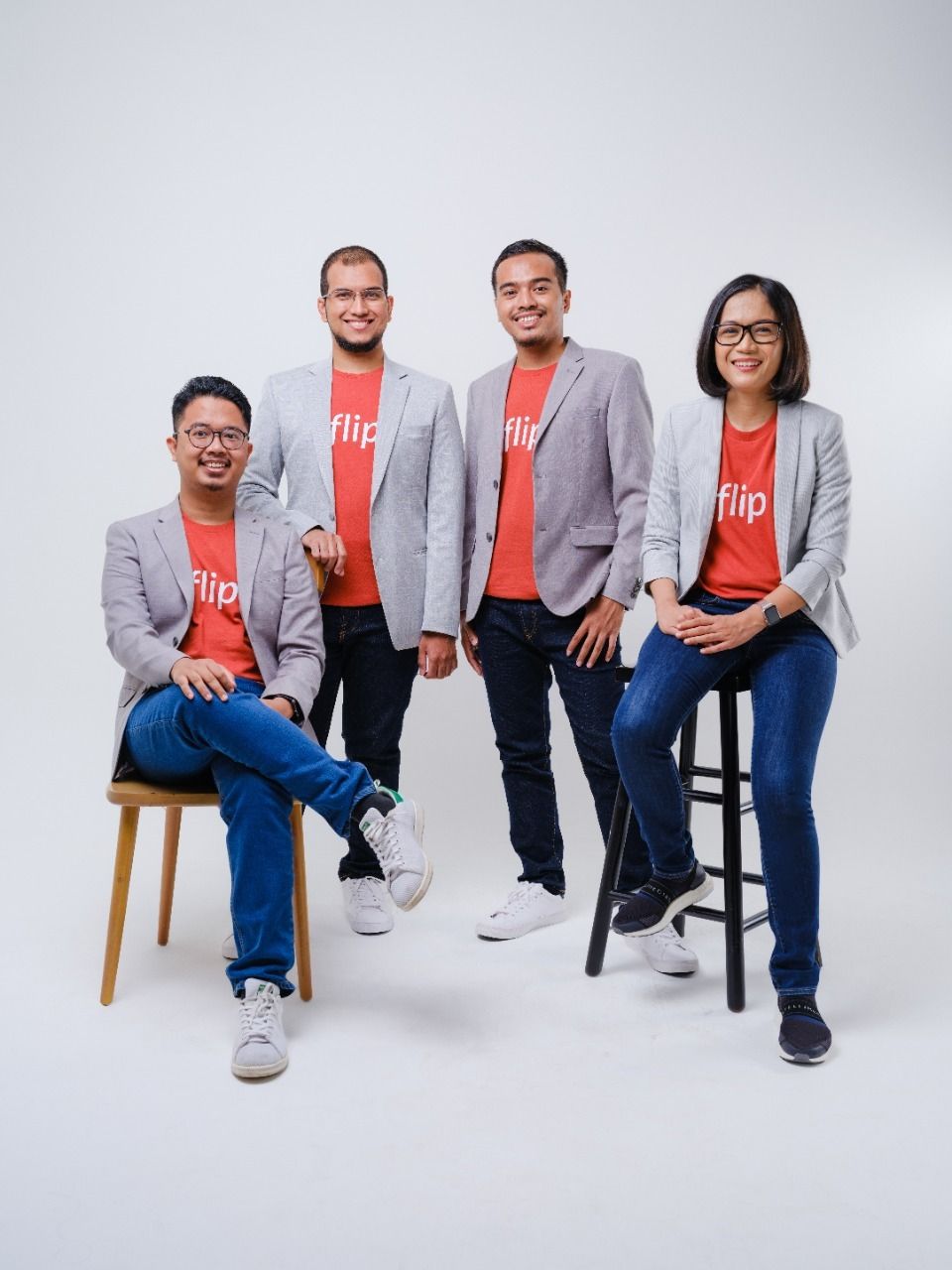 Flip, startup yang memberikan solusi transfer antarbank tanpa biaya admin.