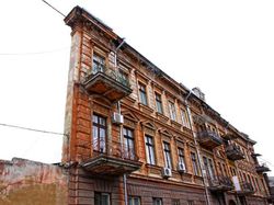 Imajinasi Arsitek Ciptakan Gedung Bentuk Anjing Hingga Naga