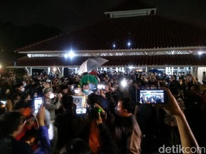 Jenazah Walkot Oded Dibawa ke Tasikmalaya untuk Dimakamkan