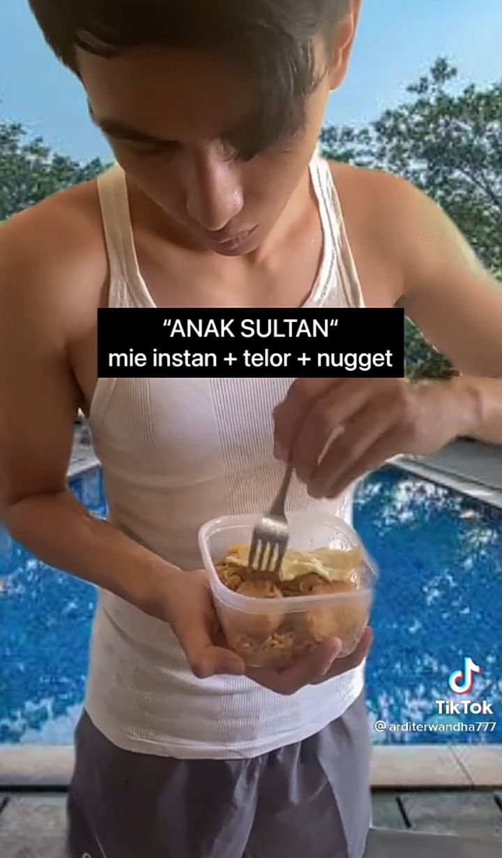 Kasta Sosial Anak Berdasarkan Bekal Berenang