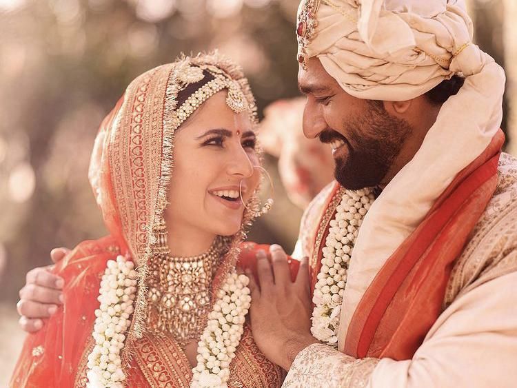 Potret Pernikahan Katrina Kaif dan Vicky Kaushal