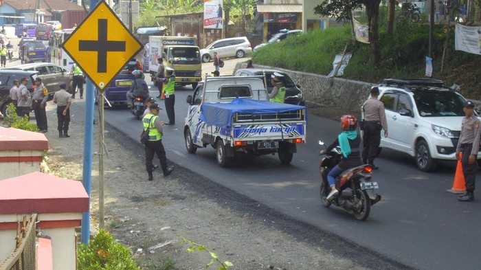 Kepadatan jalur utara Sukabumi