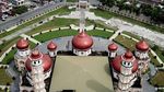 Megahnya Masjid Agung Baitul Makmur di Aceh Barat