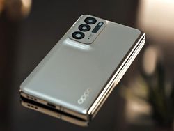 Penampakan Oppo Find N, HP Layar Lipat yang Mungil