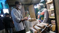 Sandi menambahkan bahwa ajang AKI ini merupakan salah satu persembahan Kemenparekraf RI sebagai wadah kreasi untuk memberikan kesempatan bagi masyarakat. Tentunya agar bisa mengangkat kembali potensi, semangat, dan pendapatan dari pelaku di Industri Kreatif. Program yang telah berlangsung di 16 kota Indonesia ini sebagai acara puncak berada di Jakarta yang digelar pada 9,10 dan 11 Desember 2021 di Gandaria City, Jakarta Selatan.  