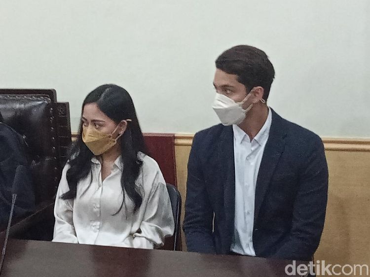 Rachel Vennya Dapat Dukungan dari Bestie di Sidang Kabur Karantina