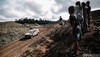Di massa pandemi ini, penonton yang hadir tak begitu banyak.