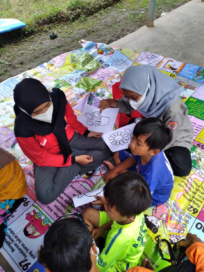 Anak SD yang Kehilangan Orang Tua saat erupsi Semeru