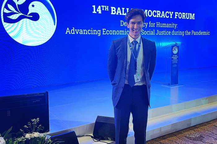 Bikin Bangga! Dimas Beck Jadi Pembicara di Forum Internasional