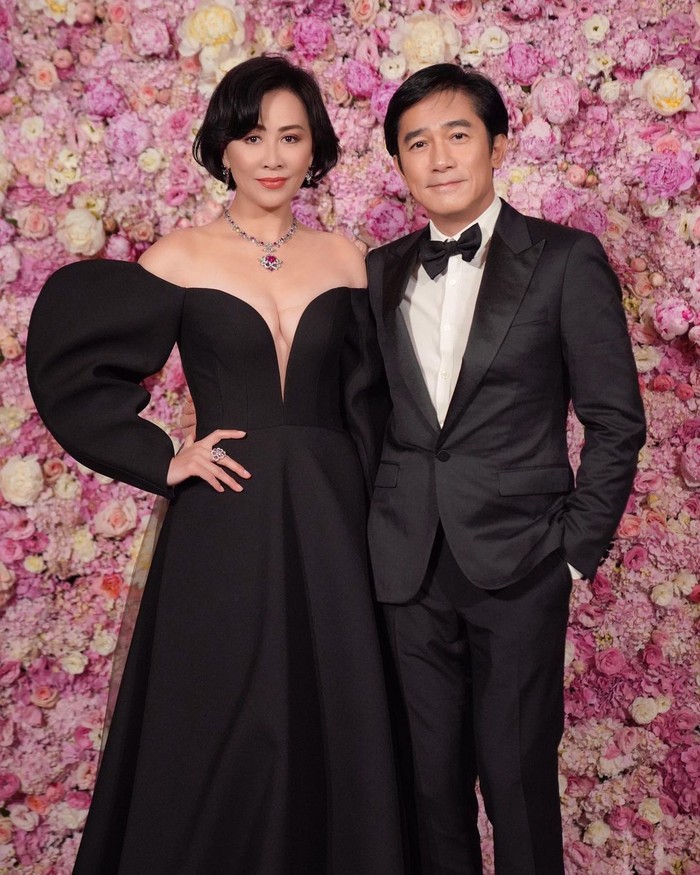 Cinta Abadi Tony Leung-Carina Lau: Pacaran 19 Tahun Berujung Menikah