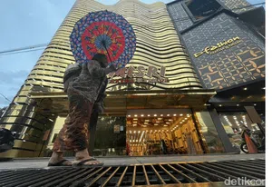 Kisah Penjual Jamu Jakarta, Menggendong Asa di Ibu Kota
