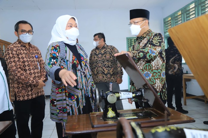 Menaker Kunker ke BLK Bengkulu