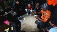 Kesigapan dan respon cepat relawan dari berbagai organisasi masyarakat sangat membantu kerja pemerintah dalam upaya penanggulangan bencana. Terutama, membantu para korban yang begitu sangat membutuhkan pertolongan.
