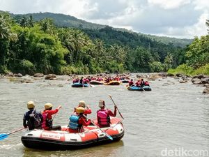 Purworejo Kini Punya Rafting Konservasi, di Sungai Bogowonto