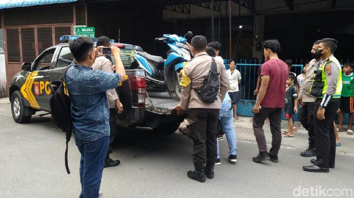 Sejumlah pelajar di Kota Medan diamankan karena melakukan aksi geber motor yang bikin warga resah