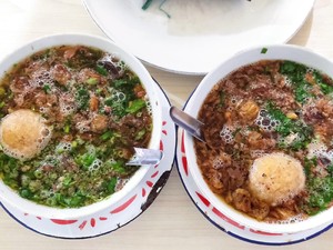 Ini Kelezatan Sop Cendrawasih Mas Tomo yang Bertahan 69 Tahun di Makassar