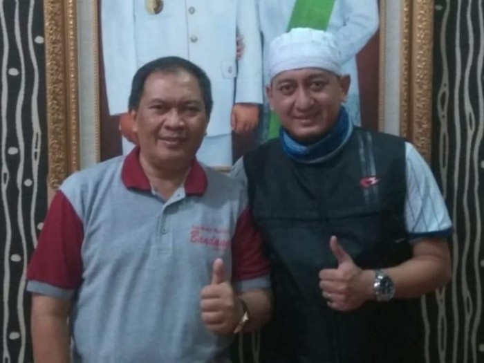 Ustaz Zacky Mirza dengan Mang Oded