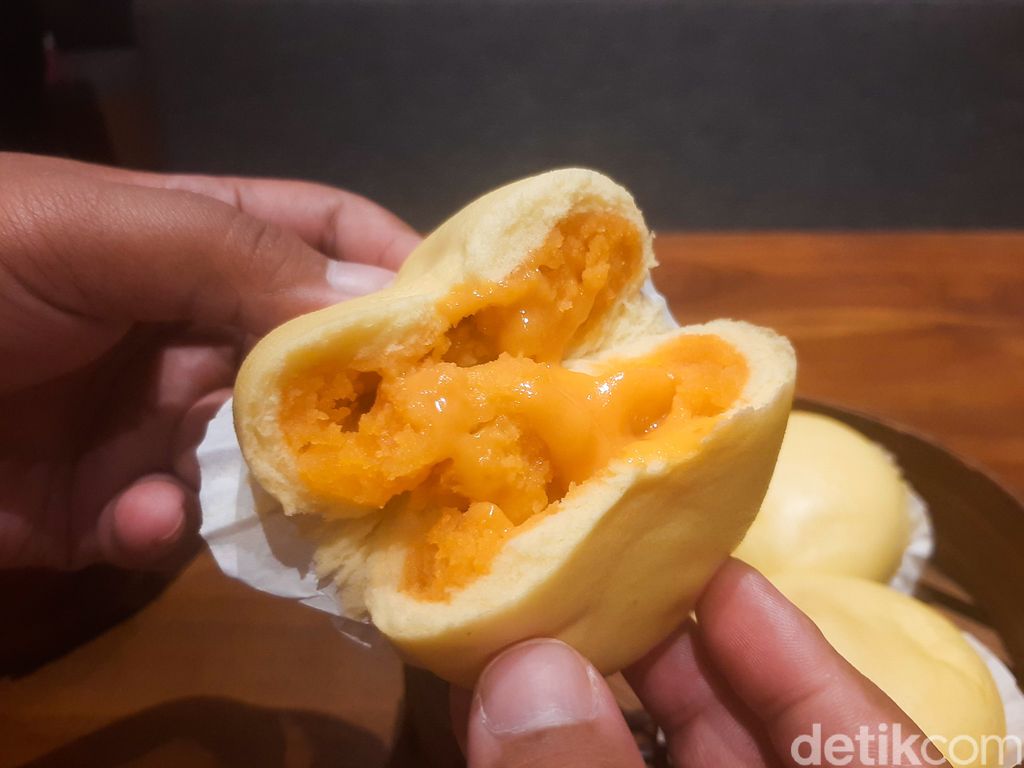 Wing Lok Dimsum, Resto Dimsum Halal Buka 24 Jam di Jalan Pangeran Antasari, Jakarta Selatan.
