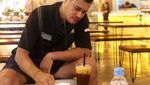 Bobby Joseph (BJ) yang Doyan Nongkrong dan Ngopi di Kafe