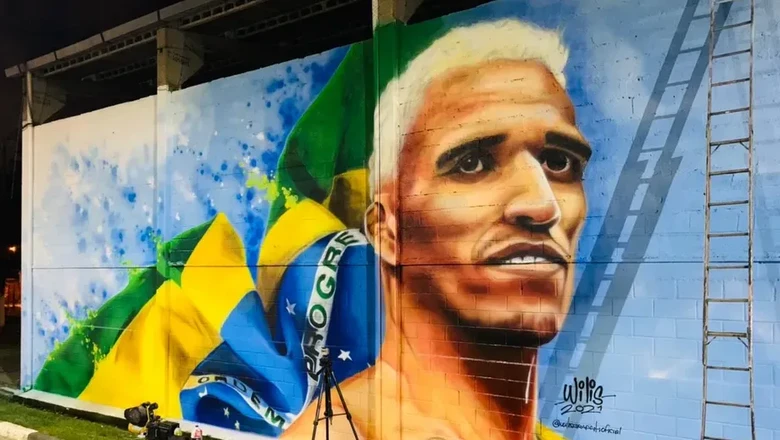 Charles Oliveira Mural Charles Oliveira, Juara Lightweight UFC.