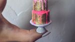 Imut Banget! 10 Kue-kue Cantik Ini Hanya Sebesar Jari Tangan