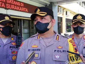 TKP Cabul Dirtek PDAM Solo Tri Atmojo: Mobil dan Kolam Renang Hotel