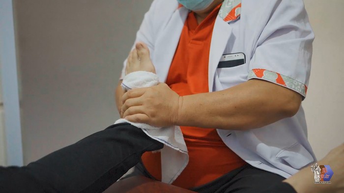 kretek-kretek, Chiropractic Chiropractic, kretek-kretek