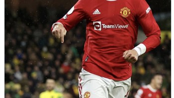 Meski tampil B aja, Penalti Cristiano Ronaldo bawa MU raih kemenangan kedua di tangan pelatih anyar Ralf Rangnick. Foto: Internet