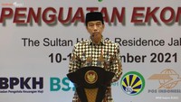 Kemarahan Jokowi, kata Handoko, juga ditunjukkan dengan gestur alis mata. Handoko melihat dalam satu momen Jokowi menaikkan alis matanya, yang di mana itu menunjukkan kemarahan. (Foto: YouTube Sekretariat Presiden)