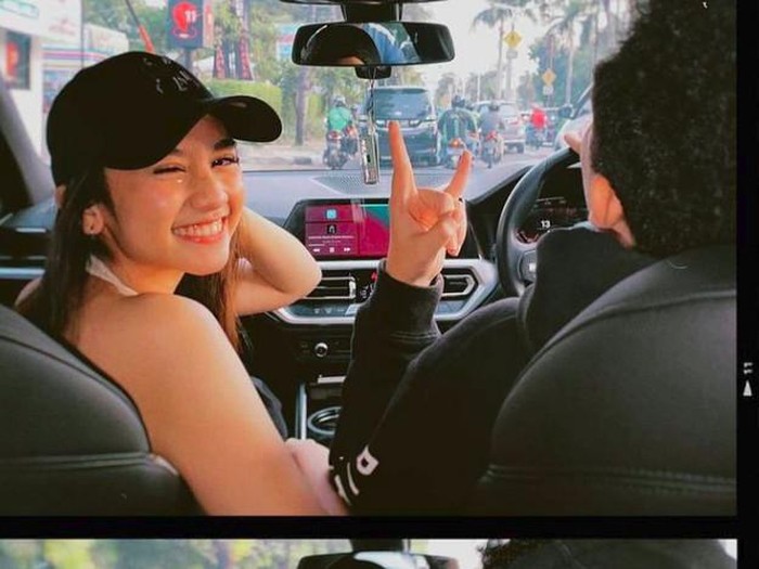 Sarah Tuffahati sudah punya pacar.