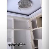 Untuk menyimpan barang-barangnya, Amanda Manopo juga telah membuat ruangan yang dijadikan walking closet. Lemari-lemari tersebut yang nantinya akan dipakai Amanda Manopo untuk menyimpan baju, tas, sepatu, dan perlengkapannya. Foto: Instagram/@ikatancintaofficial.rctiiii